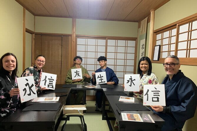 Kyoto: Japanese Calligraphy Class in 150 years old townhouse - Key calligraphy class takeaways (Ninenzaka, socks, small group)