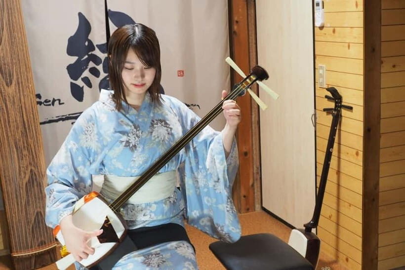 Kyoto: Japanese Koto & Shamisen Concert and Koto Class - Before the music: how you’ll meet the instruments (and the sheet music)