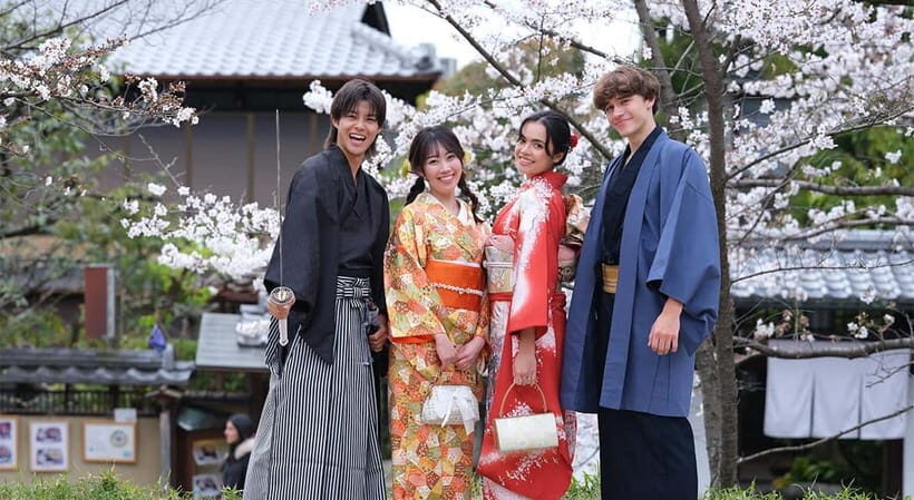 Kyoto Kimono Rental mimosa |Kimono/Yukata Rental Couple Plan - Why This Kodaiji/Ichinenzaka Location Makes Your Day Easier