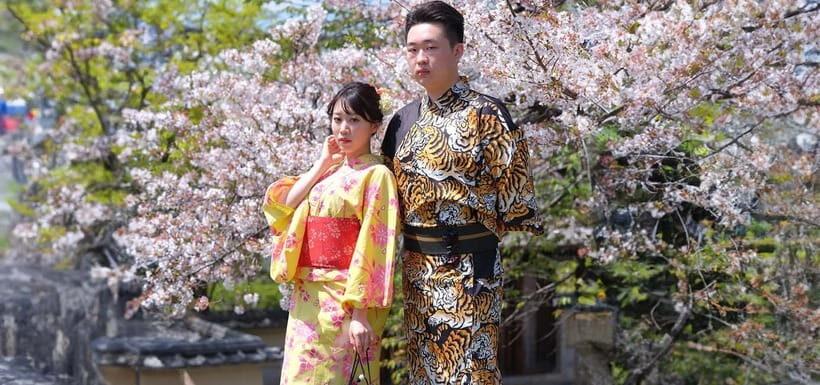 Kyoto Kimono Rental mimosa |Kimono/Yukata Rental Couple Plan - Dressing schedule and staff help during busy hours