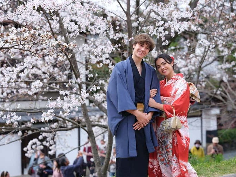 Kyoto Kimono Rental mimosa |Kimono/Yukata Rental Couple Plan - Price and what 7,000 yen for two really buys