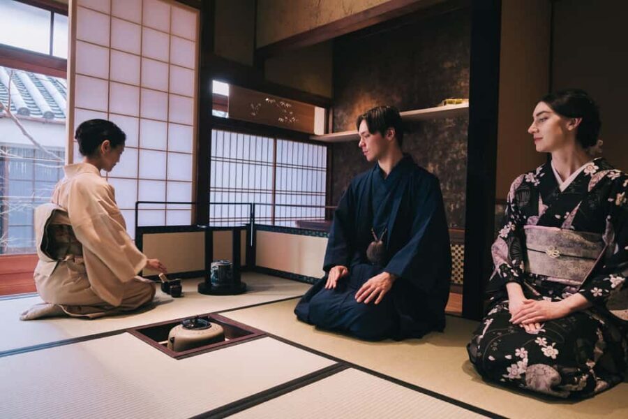 Kyoto: Kimono Tea Ceremony at Orizuruya Gion - Adding Japanese calligraphy: when the extra time is worth it