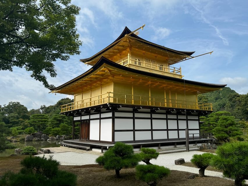 Kyoto: Kinkakuji, Golden Pavilion Guided Tour - Crowds and timing: how to keep the day enjoyable