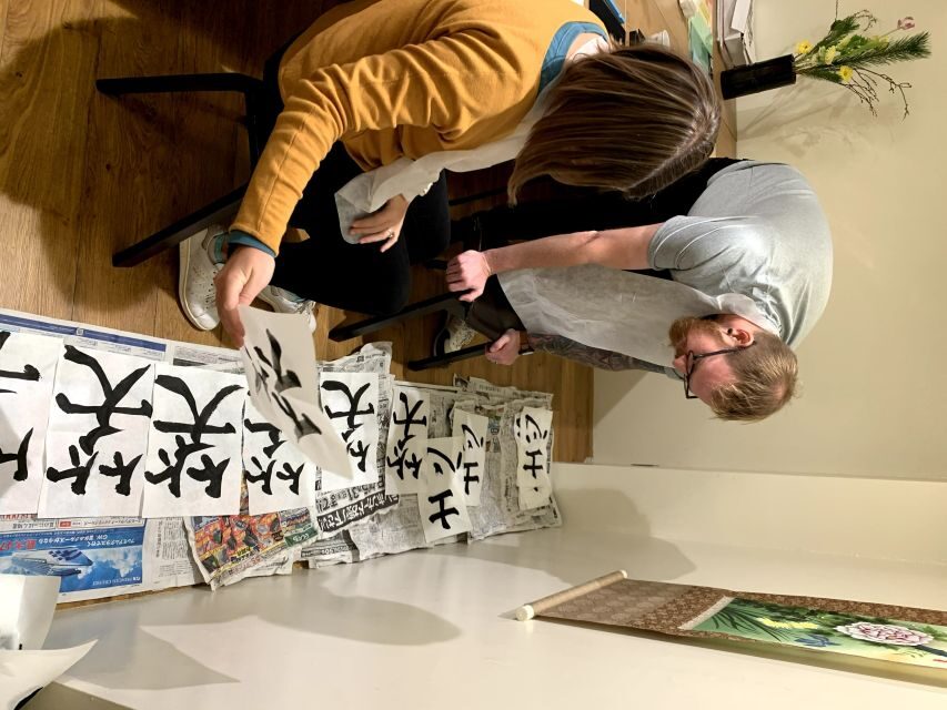 Kyoto: Local Home Visit and Japanese Calligraphy Class - Meeting Point Details: 200 Meters West of Nijo Castle