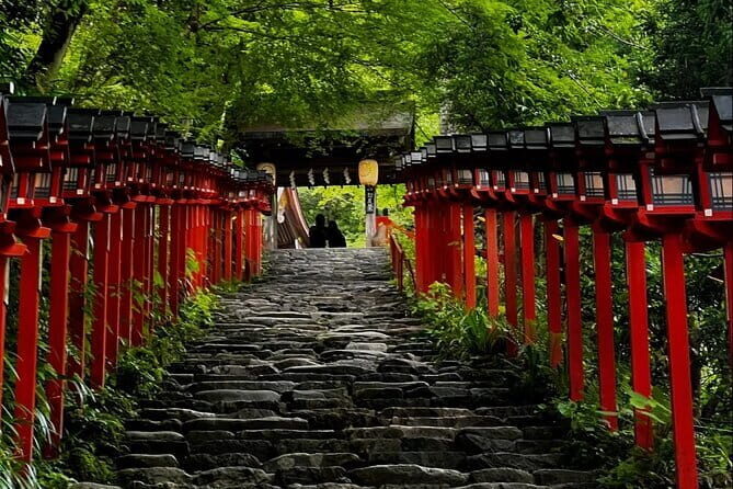 Kyoto Magical Night English Tour: Gion & Fushimi Inari Shrine - Stop 4: Yasui-Konpiragu and the Idea of Severing Bad Ties