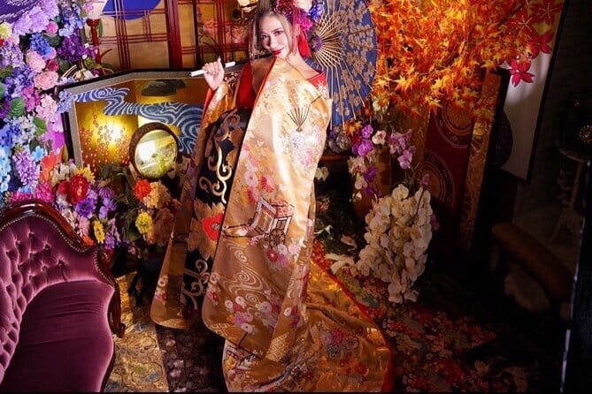 Kyoto Magical Night English Tour: Gion & Fushimi Inari Shrine - Stop 8: Yasaka Shrine Finale and a Strong Sense of Meaning