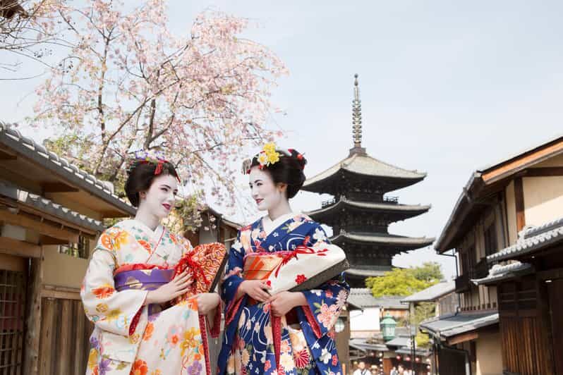 Kyoto : Maiko Makeover stroll and photo shoot experience - Kyoto Maiko Makeover: what 3 hours feels like