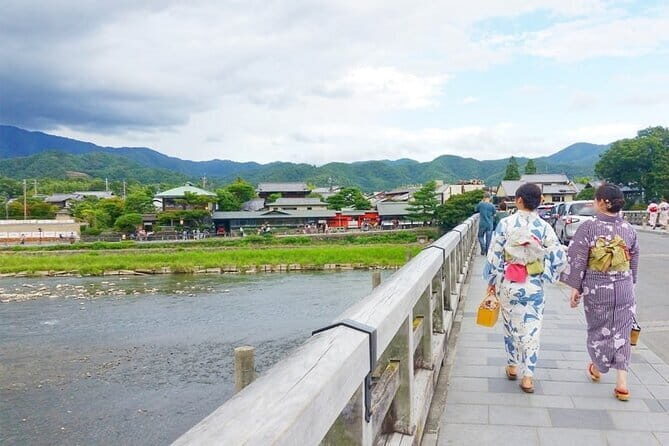Kyoto & Nara Private Tour from Osaka Kyoto Hotel Pick-up - Kinkaku-ji Golden Pavilion: A Classy Temple With Real Photo Payoff