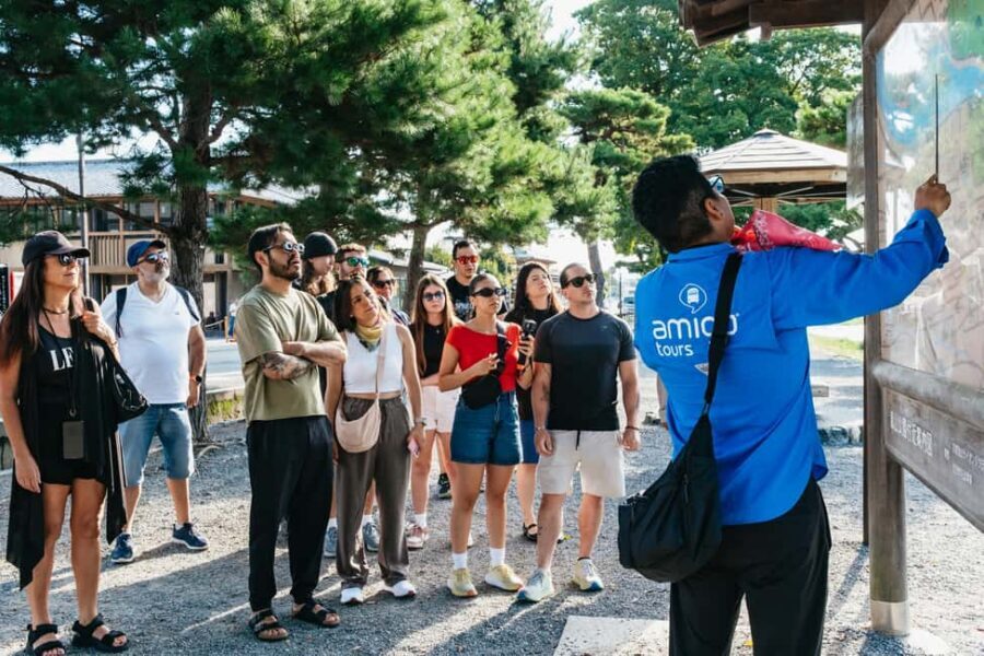 Kyoto: Nijo Castle, Kiyomizu & Fushimi Inari Guided Tour - Kiyomizu-dera’s Wooden Stage, Valley Views, and Time to Explore