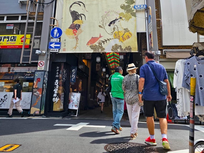 Kyoto: Nishiki Market and Depachika Food Tour with a Local - Nishiki-Tenmangu Shrine: the pause that makes the food taste better