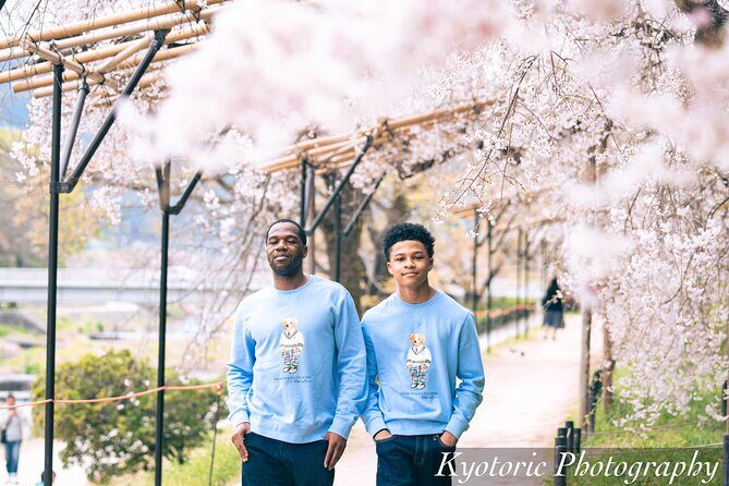 Kyoto Photo Shoot by Professional Photographer (77K Followers) - Proposals in Kyoto: planning, crowd control, and calm execution