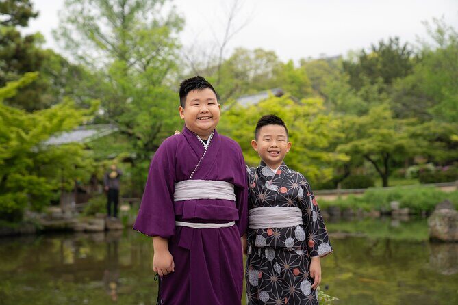 Kyoto Portrait Tour with Kimono - What you actually get: guide help + edited photos