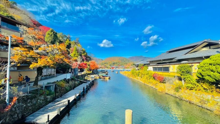 Kyoto: Private Customizable Guided tour with Luxury Vehicle - The Vehicle and Guiding Experience: Why “Luxury” Can Mean Different Things