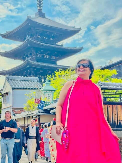 Kyoto: Private Customized Tour With English Speaking Guide - Monkey Park, then Gion lanes: scenes that feel lived-in