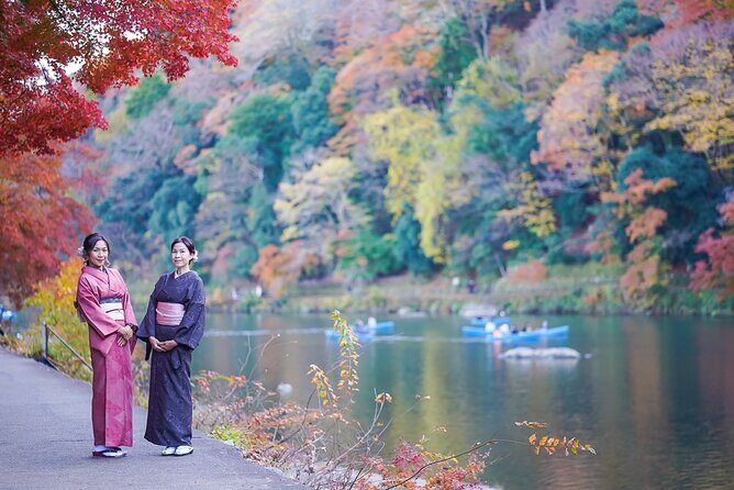 Kyoto Private Photo Shoot & Tour by SnapKyoto - Higashiyama Ward: Yasaka Pagoda, Ninenzaka, and the Giant Buddha Temple