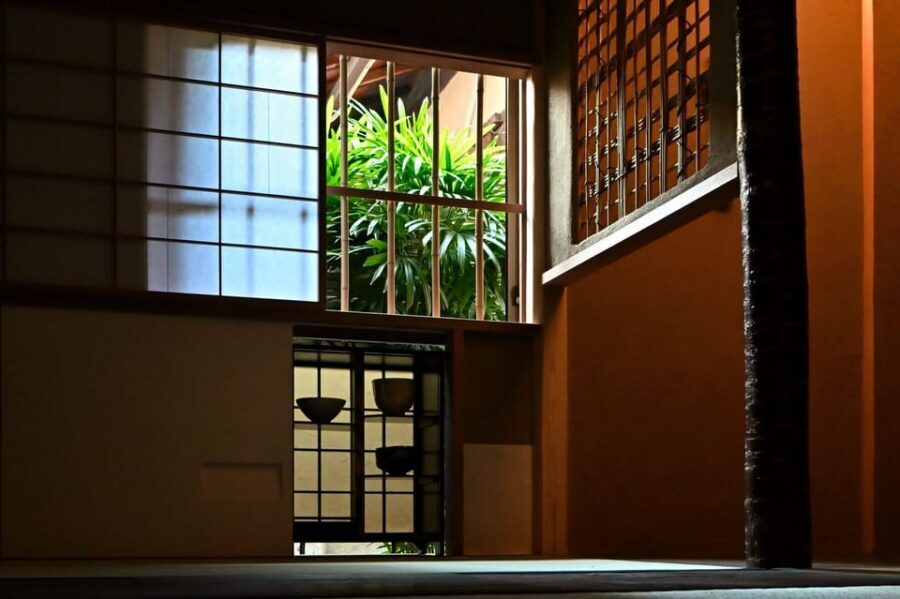 Kyoto: Private Tea Ceremony at local home with tea master - Getting there from your Kyoto base: meeting point and timing