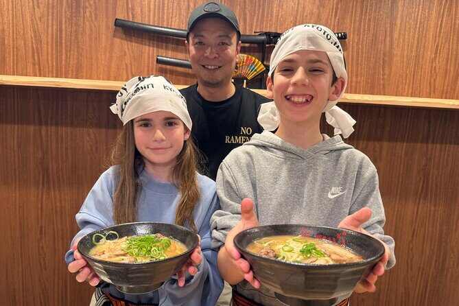 Kyoto Ramen Bowl Painting and Michelin Cooking Class - Kyoto ramen academy: a Michelin-style class with a temple circuit