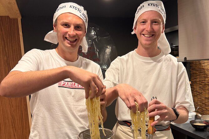 Kyoto Ramen Spoon Painting & Michelin Cooking Class - What makes this more than a cooking demo: methodology and ramen components