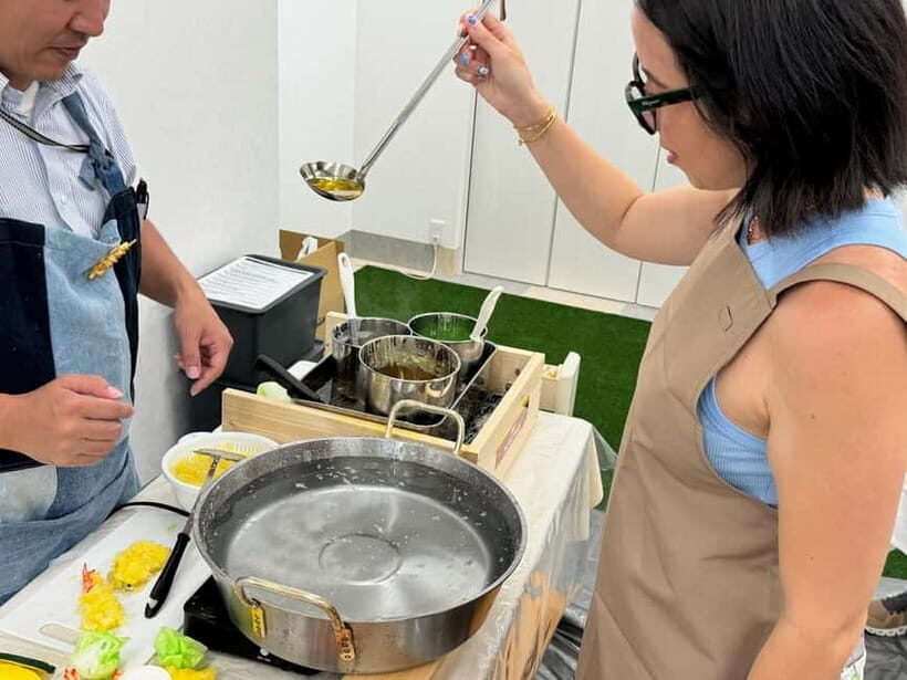 Kyoto: Replica food making experience - Where to Meet Near Kani Douraku (And How Not to Stress)