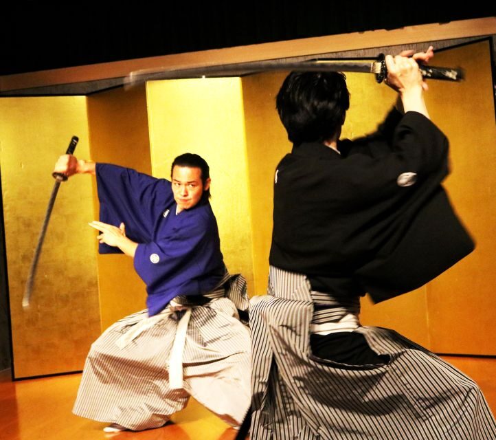 Kyoto: Samurai Kenbu Traditional Sword Dancing Show - Folding fan techniques: the Samurai toolkit beyond the katana