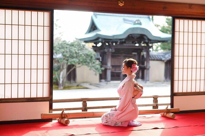 [Kyoto Street Shot] Recording every wonderful moment of travel with shutter (free kimono experience) - Price and time: is $235.33 per group good value?