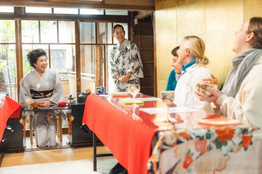 Kyoto: Table-Style Tea Ceremony at a Kyo-Machiya - Key things you’ll notice right away