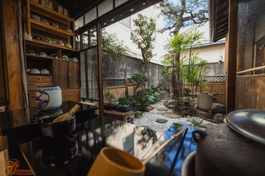 Kyoto: Table-Style Tea Ceremony at a Kyo-Machiya - Photos and props: making it fun without breaking the mood