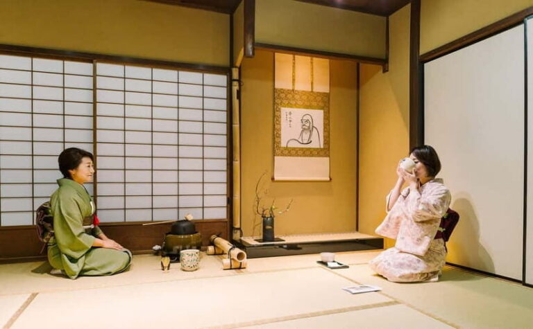 Kyoto: Tea Ceremony in 100-year-old Kyo-Machiya Townhouse - Kimono Choice at Gojo Shop, Then Tea Starts Two Hours Later