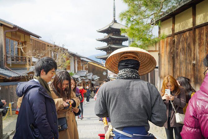 Kyoto Tea Ceremony & Kiyomizu-dera Temple Walking Tour - Tea ceremony and matcha: calm culture after the temple climb