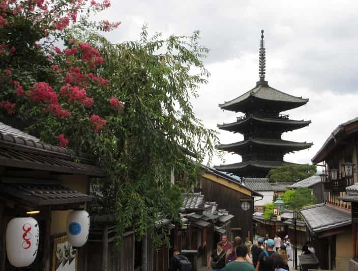 KYOTO: Tempio Kiyomizu Pagode Gion “Geisya” (Guida Italiana) - From Kyoto Station to Pontocho in 5 focused hours