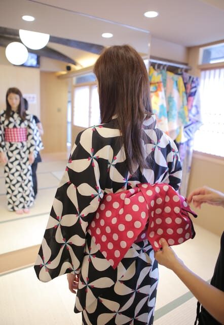 Kyoto:Kiyomizu-dera Temple Rent a kimono and ride a rickshaw - Should you book Kyoto: Kiyomizu-dera Temple kimono rental and rickshaw?