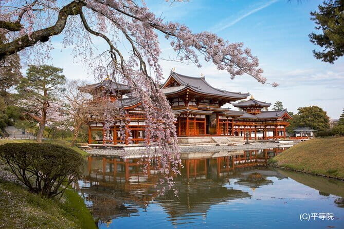 Matcha Grinding Experience and Walking Tour in Uji Kyoto - Your 4-hour walk: Byodo-in, Uji Shrine, then Fukujuen Ujicha Kobo