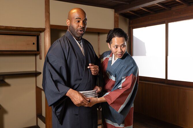 Men's Kimono Lesson and Shopping in Kyoto - Key highlights at a glance