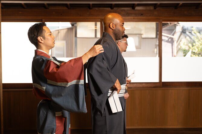 Men's Kimono Lesson and Shopping in Kyoto - If you’re traveling with a partner: women’s option and watching time