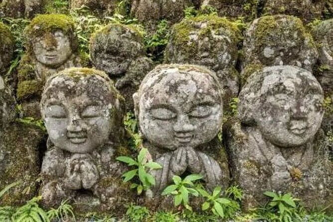Otagi Nenbutsu Temple and Arashiyama Bamboo Forest Tour - Why the Kyoto Station car transfer is a big deal