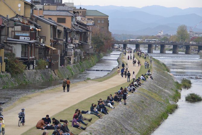 Private Highlights of Kyoto Tour - Gion ending: where the day’s energy lands