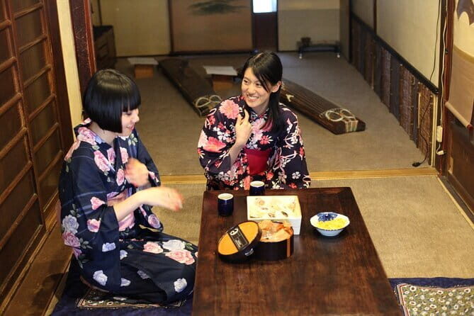 Private Koto Lesson in Kyoto with a Professional Koto Performer - Why Sakura is a smart first song