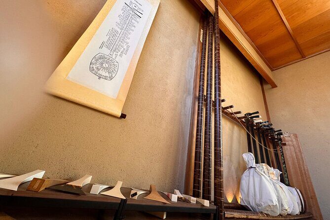 Shamisen Experience in Kyoto 【Private】 - Meeting in Kita Ward: Getting There Without Stress