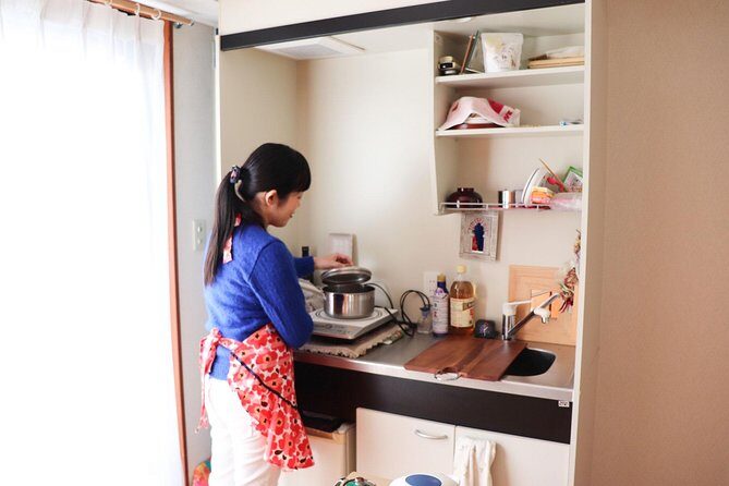Sushi or Traditional Japanese Cuisine in a Kyoto Home with Emika - Obanzai courses at the table: seasonal Kyoto comfort food