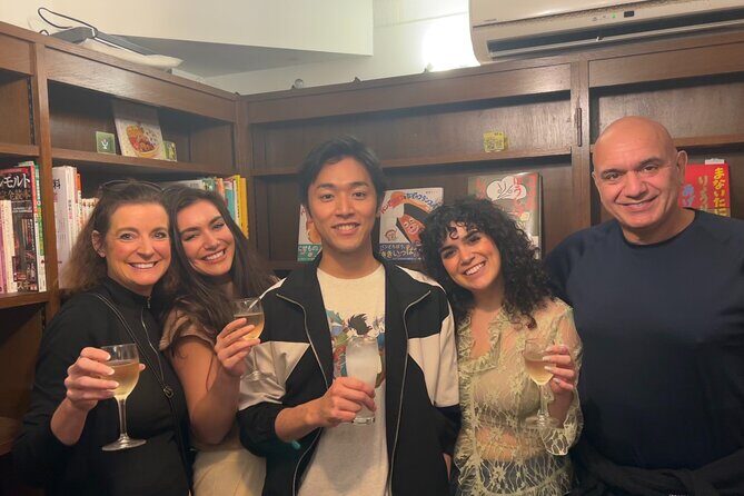 Takashi's local food adventure through Gion Kyoto tips of Ramen - Meeting at Gion-Shijo Station and How the Night Fits Together