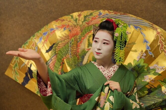 The Art of Geisha: Exclusive Show & Gion Walking Tour - Key highlights worth planning for
