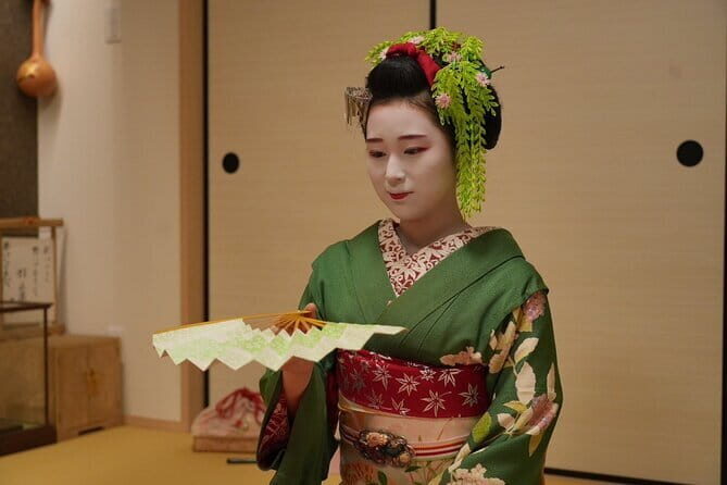 The Art of Geisha: Exclusive Show & Gion Walking Tour - Why this Kyoto Gion geisha experience feels different
