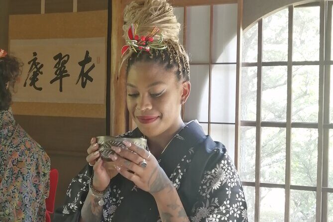 The Art of Mindful Living: Tea Ceremony in Kyoto - What happens during the hour: lesson, tasting, then you do it