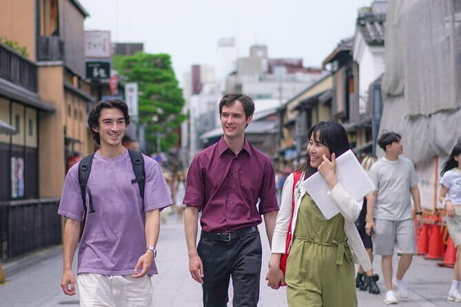 The Way of Tea: Kyoto Crafts, Hidden Temples & Wabi-Sabi Walk - Starting in Gion: Quick Orientation, Minimal Stress