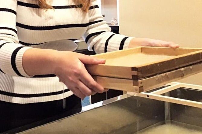 Traditional Japanese Washi Papermaking- Kyoto morning - Finding PaperTO和 Near Shijo and Karasuma Oike