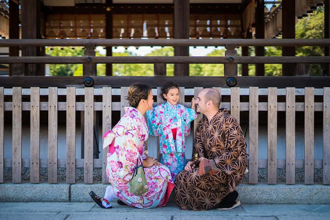 Private Vacation Photography Session With Local Photographer in Kyoto - Policy and Terms