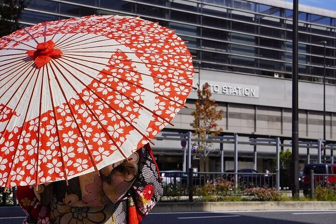 Go Kyoto Sightseeing in a Beautiful KIMONO (near Kyoto Station) - Meeting and Pickup Services