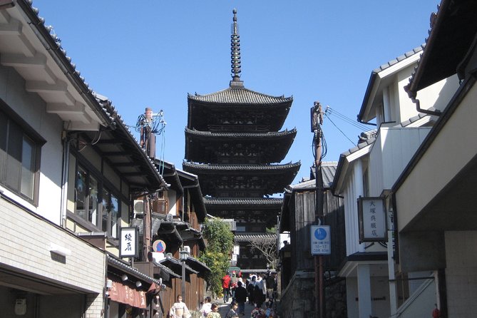 Personalized Half-Day Tour in Kyoto for Your Family and Friends. - Tour Overview