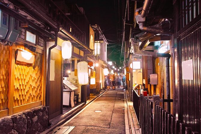 Private Guided Local Bar Crawl Experience in Kyoto - Private Tour Experience