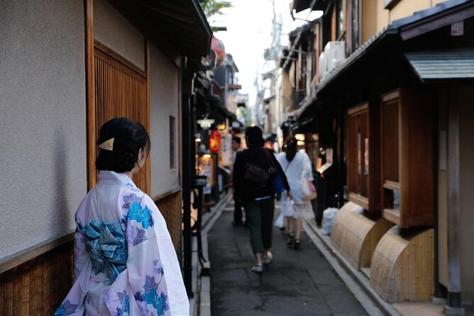 Private Guided Food Tour in Kyoto - What To Expect